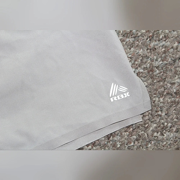 RbX workout/exercise shorts, size medium - Picture 3 of 3